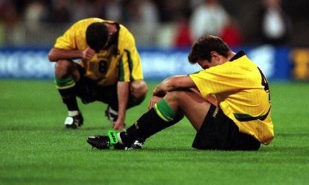 رسوایی تکان دهنده در فوتبال استرالیا/ ۳۴ فوتبالیست دوپینگی شدند!