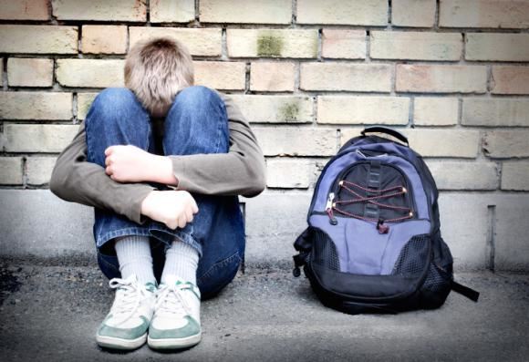 نوجوانان و مشکل bullying در مدارس نوجوانان و مشکل bullying در مدارس