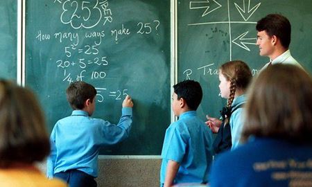 بحث و جدال وزرای آموزش و پرورش استرالیا در مورد بودجه مدارس کشور