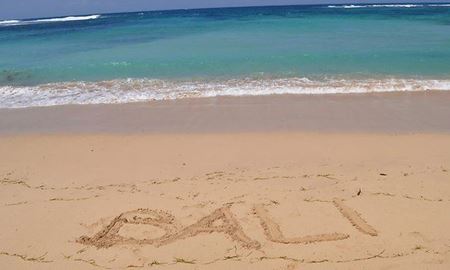  فارغ التحصیلان دبیرستانی استرالیا در صورت سفر به  بالی مراقب باشند!