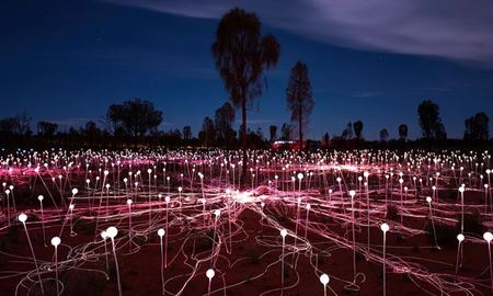 گردشگری استرالیا/الورو...شمال استرالیا ( Northern Territory..Uluru ) / زمین نورانی ( field of light Uluru )