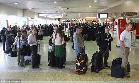 حضور 4 ساعت قبل از پرواز در فرودگاه برای مسافران پروازهای خارجی استرالیا