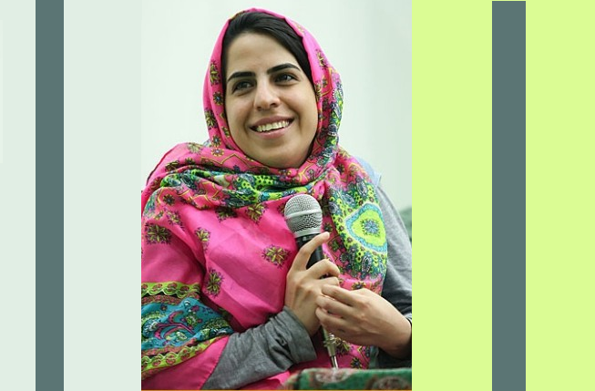 گفتگو با خانم " رقیه توکلی " کارگردان فیلم مادری/رادیو نشاط...ناهید امامی گفتگو با خانم " رقیه توکلی " کارگردان فیلم مادری/رادیو نشاط...ناهید امامی