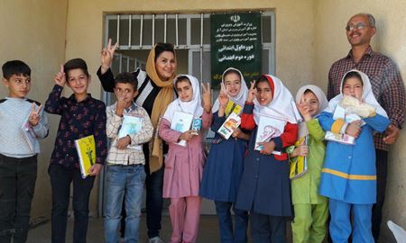 گزارش تصویری از دانش آموزان روستای اطراف تکاب در استان آذربایجان غربی ایران