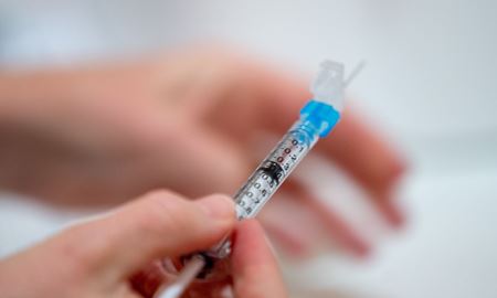 لختگی خون یک مرد 70 ساله بعد از تزریق واکسن آسترازنکا