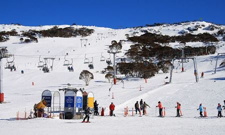 گردشگری استرالیا/معرفی یک  پیست بزرگ اسکی در جنوب سیدنی در ایالت نیو ساوت ولز بنام Perisher