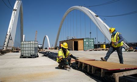 تصویب طرح بزرگ بایدن برای بازسازی زیرساخت‌ها و ایجاد میلیون‌ها شغل