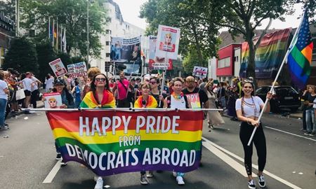 برگزاری رژه بزرگ همجنس‌گرایان در شهر کلن با وجود همه‌گیری ویروس کرونا