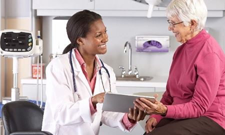 تخفیف‌های دولتی بیمه درمانی در استرالیا که کسی از آن خبر ندارد