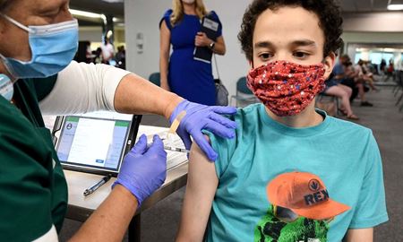 تاکید بر واکسیناسیون کودکان، پیش از بازگشایی مرزهای استرالیای غربی