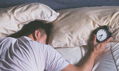 چندین بار چرت زدن در روز، نشانه اولیه آلزایمر