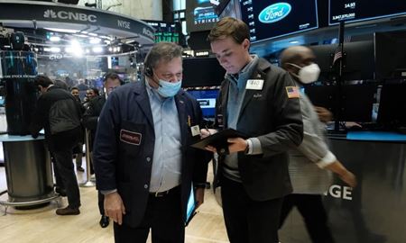 کوچک شدن اقتصاد آمریکا طی سه ماهه اول سال جاری 