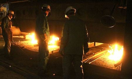 سقوط تولید و صادرات فولاد ایران با تخفیف‌های سه برابری روسیه