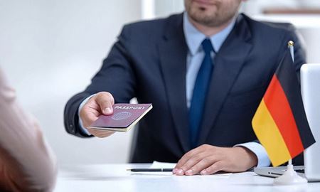 آلمان اعطای تابعیت برای مهاجران را آسان‌تر می‌کند