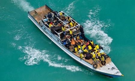 توقیف سومین قایق حامل پناهجویان در آب‌های ساحلی استرالیای غربی