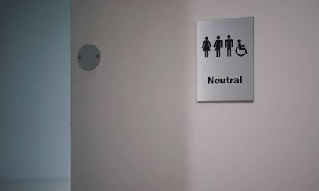 اعتراض گسترده والدین در ملبورن به طرح سرویس بهداشتی مشترک در دبستان دولتی