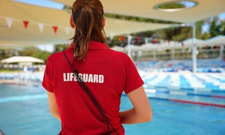 استفاده از هوش مصنوعی به عنوان "چشم سوم" نجات‌غریق‌ها در استخرهای عمومی استرالیا 