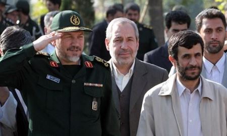 طومار اخراج دختر ژنرال ارشد سپاه از استرالیا به ۱۰۰ هزار امضا رسید